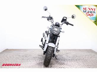 Honda  Dax ST125 ABS LED picture 6