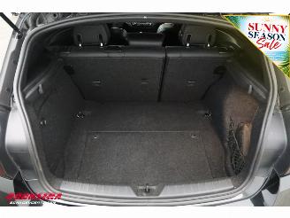 BMW 1-serie 120i Aut. M-Sport LED ACC Schuifdak Leder SHZ picture 17