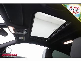 BMW 1-serie 120i Aut. M-Sport LED ACC Schuifdak Leder SHZ picture 15