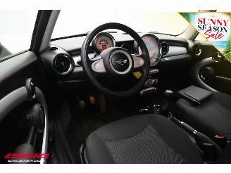 Mini Clubman 1.6 Cooper Airco picture 10