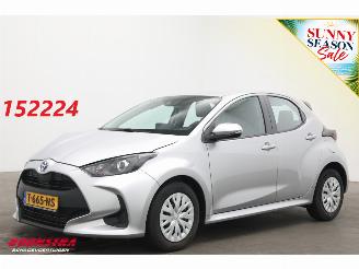 Schadeauto Toyota Yaris 1.5 Hybrid Active ACC Clima Camera 2023/7