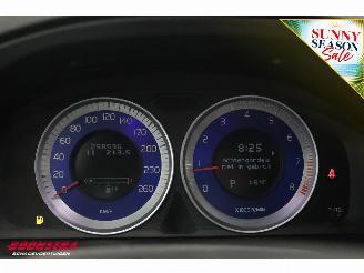 Volvo V-70 2.0T Aut. R-Edition Clima Navi Cruise SHZ PDC AHK HighPerf.Audio picture 17