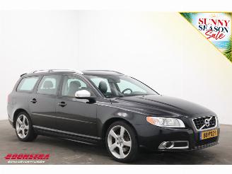 Volvo V-70 2.0T Aut. R-Edition Clima Navi Cruise SHZ PDC AHK HighPerf.Audio picture 2