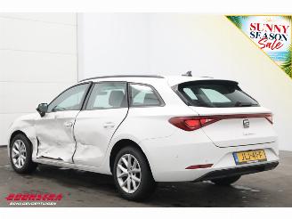 Seat Leon Sportstourer 2.0 TDI Aut. Style LED ACC Virtual Apple/Android Camera LRHZ SHZ picture 4