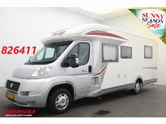 krockskadad bil camper Challenger  Mageo 118 EB 2.3 MJ Luifel Fietsendrager Solar Queens Bed Magnetron 2011/9