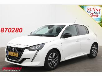 Schadeauto Peugeot 208 1.2 PureTech Aut. Allure Apple/Android Cruise PDC 2022/9