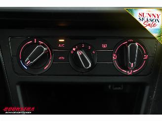 Volkswagen Polo 1.0 MPI Comfortline Airco Bluetooth Cruise picture 24