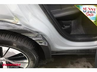 Volvo XC40 2.0 B3 Core Leder LED Apple/Android Camera SHZ LRHZ 9.998 km! picture 8