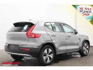 Volvo XC40 2.0 B3 Core Leder LED Apple/Android Camera SHZ LRHZ 9.998 km! picture 3
