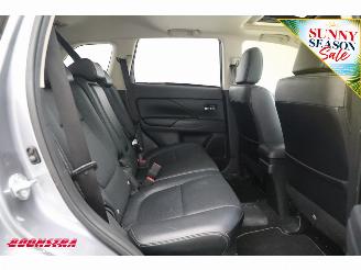Mitsubishi Outlander 2.0 PHEV Instyle+ 4X4 ACC Schuifdak Leder Camera SHZ 183.069 km! picture 14
