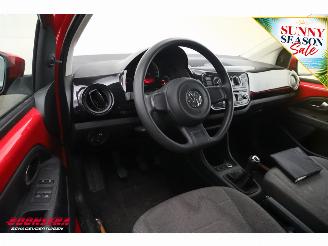 Volkswagen Up! 1.0 move up! BlueMotion Airco picture 10