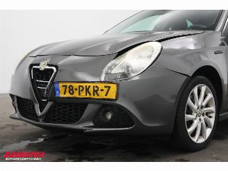 Alfa Romeo Giulietta 1.4 T Distinctive Bluetooth Clima Cruise picture 10