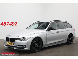krockskadad bil auto BMW 3-serie Touring 320d Aut. Sport-Line BiXenon Navi Clima Cruise Camera SHZ PDC 2013/8