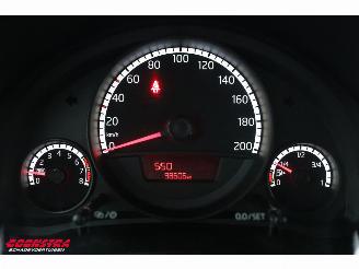 Volkswagen Up! 1.0 move up! BlueMotion 5-DRS 98.606 km! picture 14