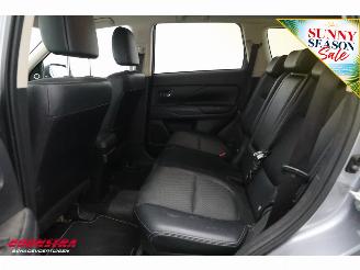 Mitsubishi Outlander 2.0 PHEV 4WD Executive Edition Navi Clima Cruise Camera AHK picture 16