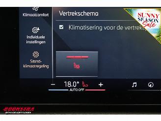 BMW 3-serie 330e M-Sport Cruise Navi Leder Schuifdak Camera Apple/Android SHZ AHK PDC picture 29