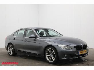 BMW 3-serie 320i Executive Leder Xenon Navi Clima Cruise PDC picture 2