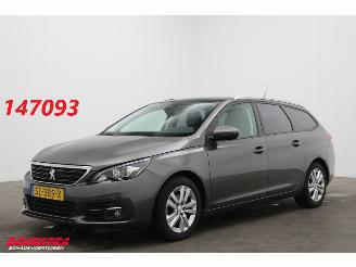 Peugeot 308 SW 1.2 PureTech Active Pano Navi Cruise Clima Apple/Android PDC picture 1