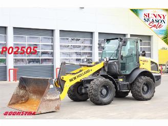 occasion machines New Holland  W80C Wiellader BY 2021 2021/6