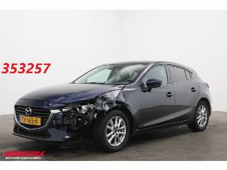 uszkodzony samochody osobowe Mazda 3 2.0 SkyActiv-G 120 SkyLease+ Navi Clima Cruise Camera LRHZ SHZ 2018/11