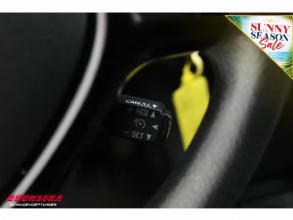Toyota Aygo 1.0 VVT-i x-fun Airco Bluetooth 38.601 km! picture 19