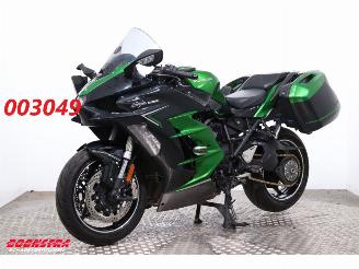 krockskadad bil auto Kawasaki Golf Ninja H2 SX Akrapovic LED Cruise Heizgriffe 2023/9