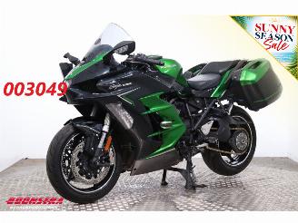 Unfallwagen Kawasaki  Ninja H2 SX Akrapovic LED Cruise Heizgriffe 2023/9