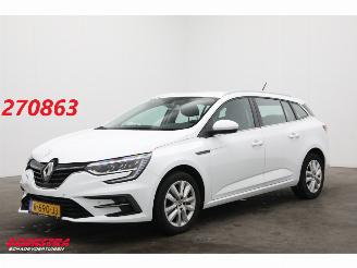 Vaurioauto  passenger cars Renault Mégane Estate 1.0 TCe Business Zen Cruise Clima Navi Bluetooth PDC LMV 2022/9