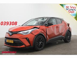 krockskadad bil auto Toyota C-HR 2.0 Hybrid Launch Edition ACC Clima Navi JBL Camera PDC 2020/11