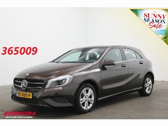uszkodzony samochody osobowe Mercedes A-klasse 180 Ambition Navi Airco Leder PDC 2015/3