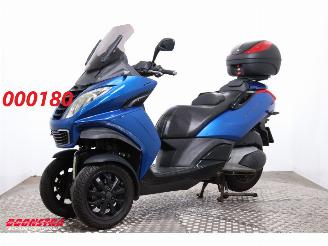 Tweedehands motor Peugeot Metropolis 400i 2013/4