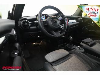 Mini Electric MINI Yours 33 kWh LED Apple/Android Clima Cruise picture 17