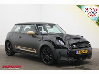 Mini Cooper SE Electric Camden 33 kWh 3-drs Clima Cruise Navi PDC SHZ picture 2