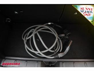 Mini Cooper SE Electric Camden 33 kWh 3-drs Clima Cruise Navi PDC SHZ picture 34