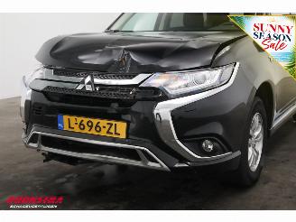 Mitsubishi Outlander 2.4 PHEV 4WD Pure Cruise Clima Camera PDC picture 14