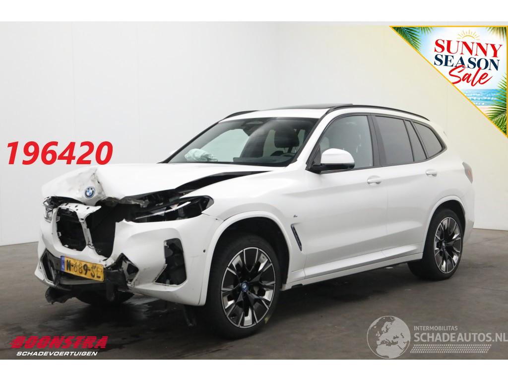 BMW iX3 High Executive M Sport 80 kWh Pano ACC Memory Leder H/K Navi Camera PDC