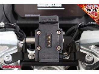 BMW  R 1300 RS Triple Black 3X Pakket Crusie Heizgriffe SHZ 2.405 km! picture 22