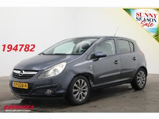 skadebil auto Opel Corsa 1.2-16V '111' Edition 5-drs Airco Cruise 57.145 km! 2010/4