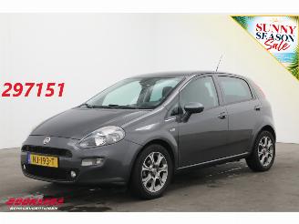 Schadeauto Fiat Punto Evo 0.9 TwinAir Lounge Navi Cruise Clima PDC 2017/2