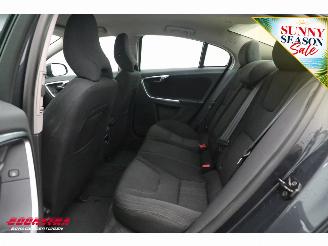 Volvo S-60 1.6 T3 AUT Kinetic Navi Cliam Cruise PDC picture 15