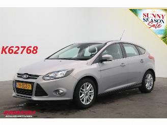 skadebil auto Ford Focus 1.0 EcoBoost Titanium Clima Cruise Navi PDC AHK 2012/10