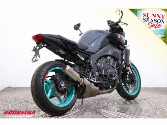 Yamaha MT-10 ABS LED Cruise Mivv picture 3