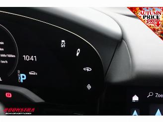 Porsche Taycan 4 93 kWh Pano ACC Virtual Memory Leder SHZ Camera 360° Apple/Android picture 17