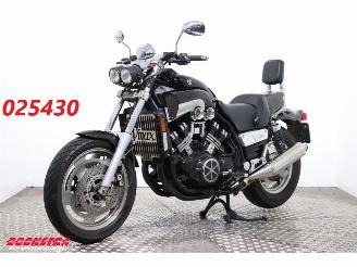 krockskadad bil auto Yamaha Grandis V-MAX 1200 Orig. NL Remus 2000/4