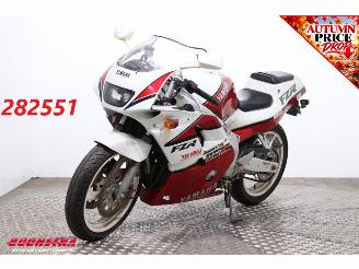 begagnad bil motor Yamaha FZR 250 R 7.222 km! 1998/12