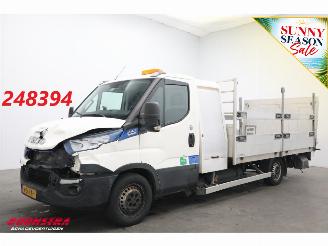 Vaurioauto  commercial vehicles Iveco Daily 35S14 CNG Hi-Matic Pritsche LBW Luftfederung Camera 125.553km 2018/11