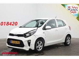 Damaged car Kia Picanto 1.0 DPi ComfortLine Airco Cruise DAB Bluetooth 2022/12