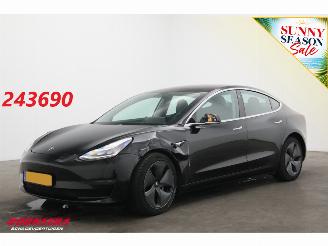 Damaged car Tesla Model 3 Long Range AWD 75 kWh Bed.Fahrbereit! ACC Navi Clima Memory Leder SHZ Camera PDC 2019/3