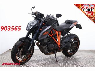 krockskadad bil motor KTM  1290 SuperDuke R ABS Heizgriffe 2014/2