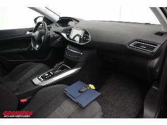 Peugeot 308 SW 1.2 PureTech Allure Avantage Cruise Navi Clima Apple/Android Virtual Camera PDC picture 12